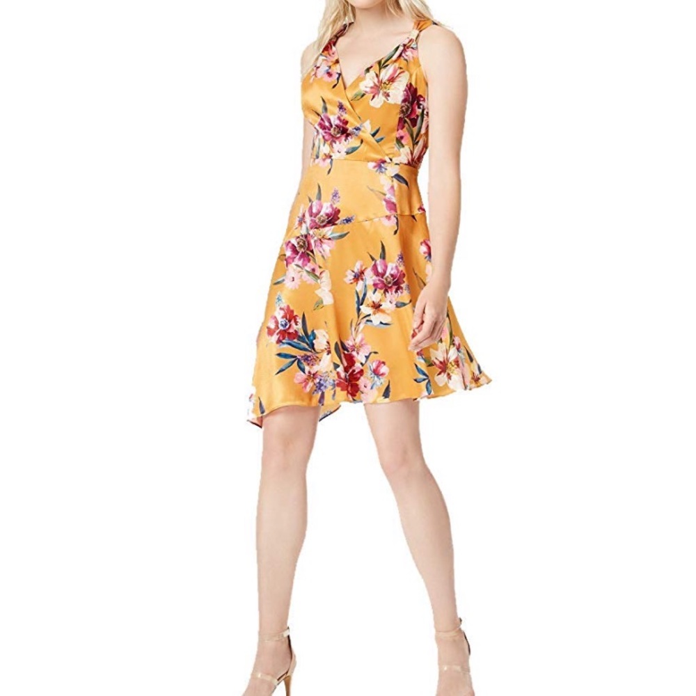 🔥BAR III🔥SLEEVELESS HAWAIIAN FLORAL PRINT ASYMMETRICAL DRESS SIZE 12 NWT